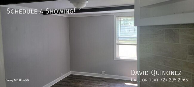 Building Photo - 125 Azalea Ave