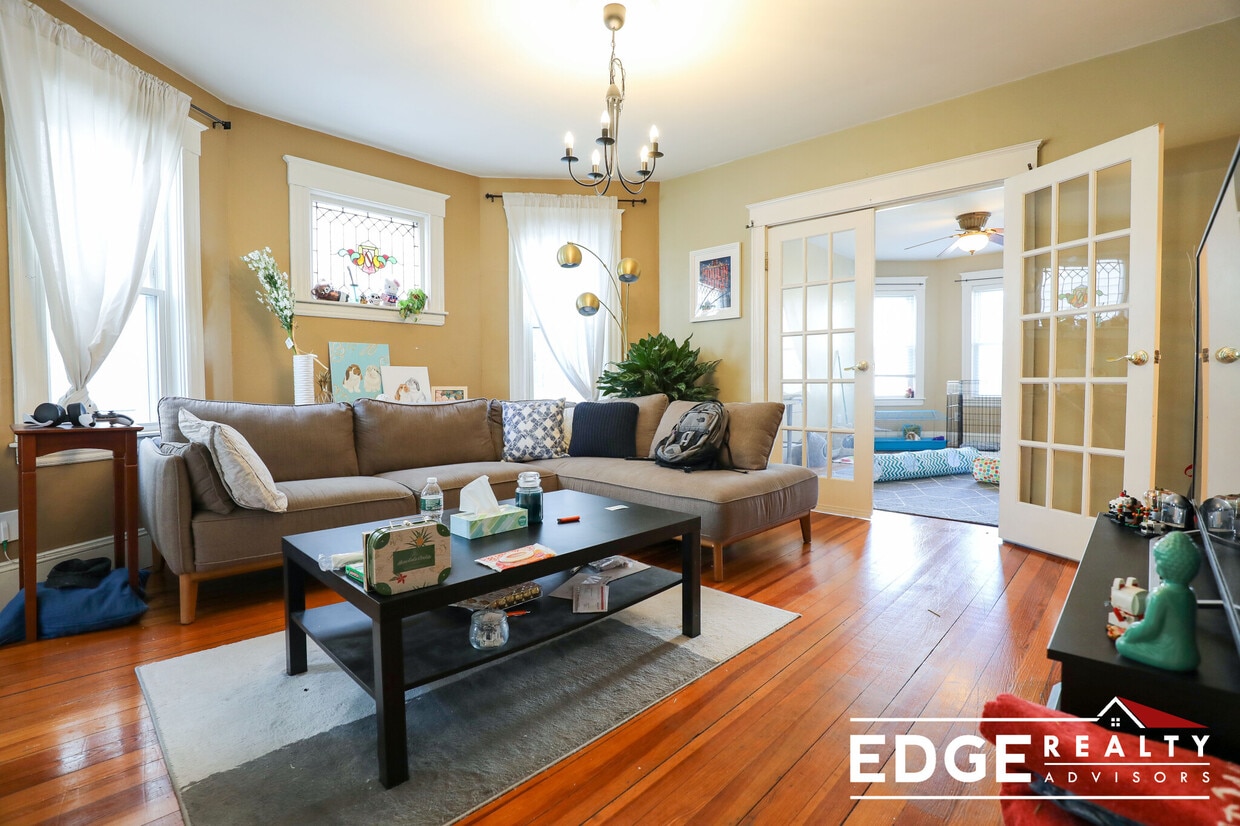 Photo - 15 Hallam St. Unit 2