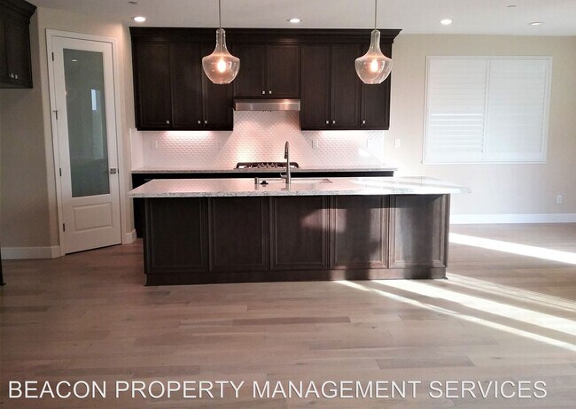 Building Photo - 3 br, 2 bath House - 3020 RADIANCE STREET