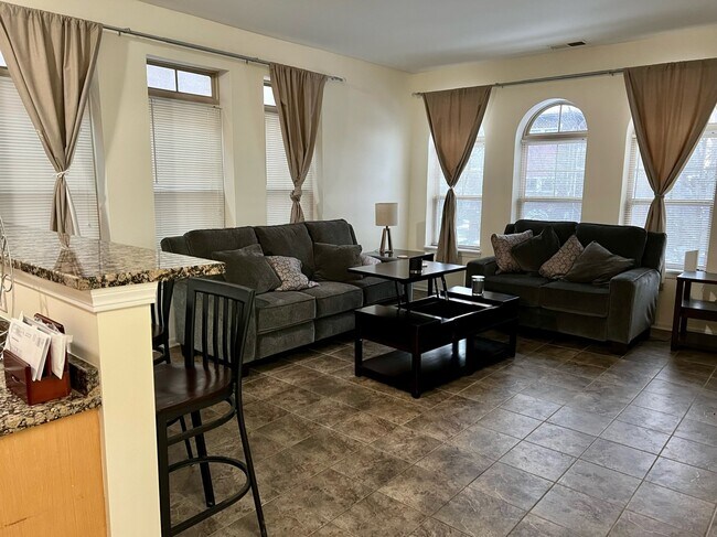 Foto del edificio - 3849 S Ellis Ave