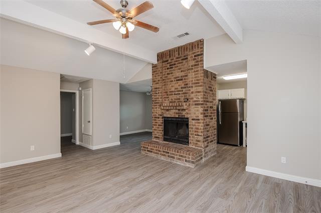 Foto del edificio - 312 Valley Spring Dr