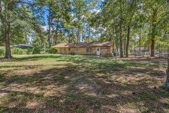 Building Photo - 3699 Piney Point Rd