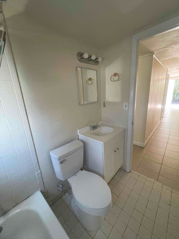 Building Photo - 1580 Citation Dr