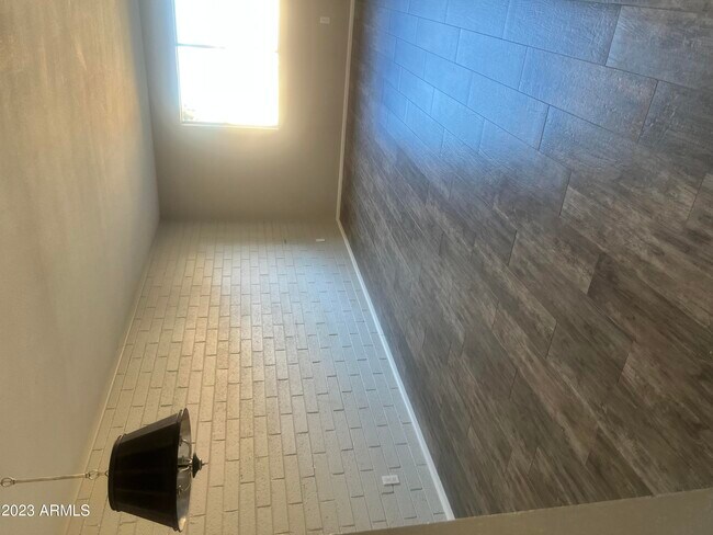 Foto del edificio - 4430 N 28th St