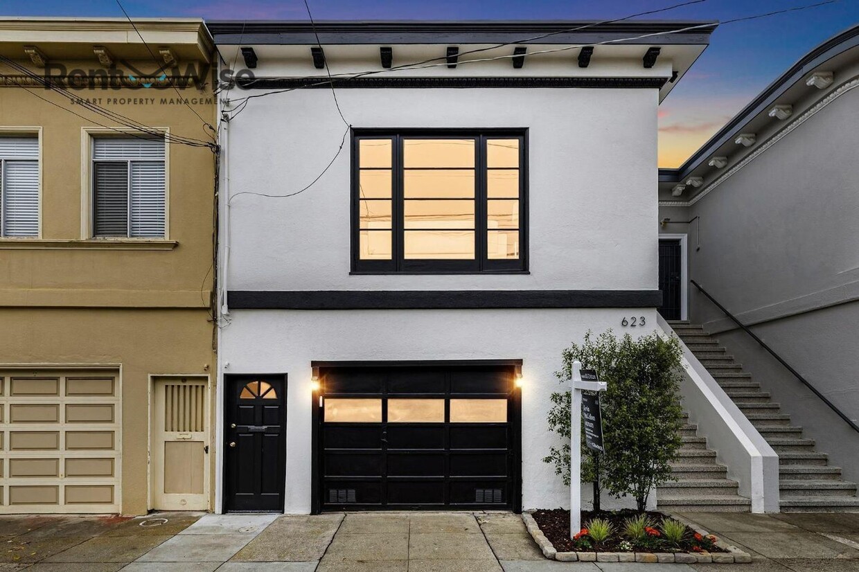 Primary Photo - 2 br, 1 bath House - 623 23rd Ave