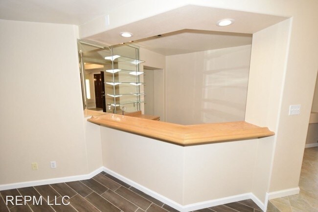 Building Photo - 3696 Ferndale Cove Dr