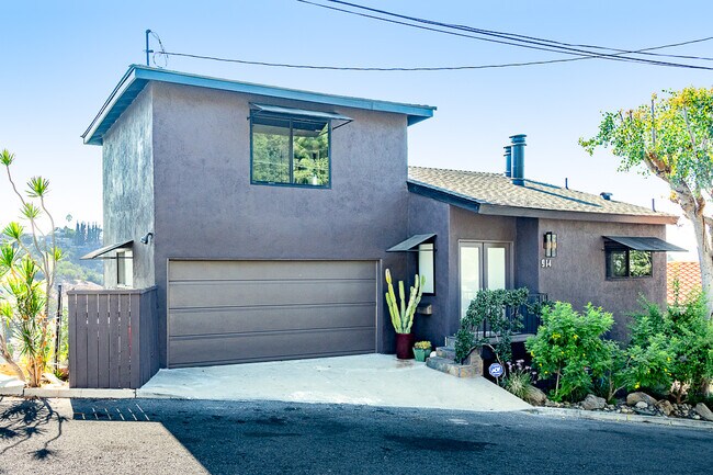 Building Photo - 914 Nordica Dr