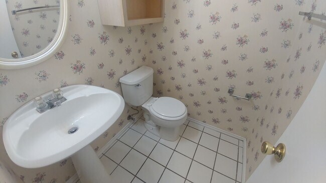 Foto del edificio - 3 Bedroom/2.5 bath townhome in the Medical...
