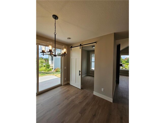 Building Photo - 11301 Wildflower Dr