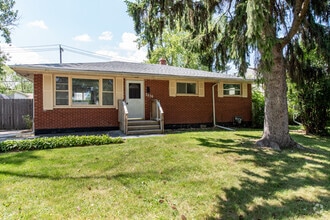 Building Photo - 2030 Wright Ave
