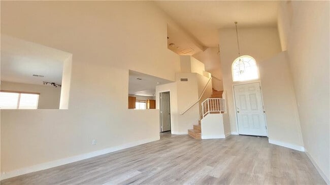 Building Photo - 3726 Penedos Dr
