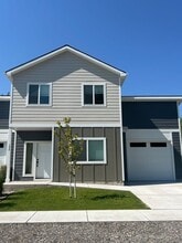 Building Photo - 152 S Iowa St