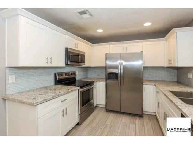 Foto del edificio - 8422 E Hubbell St