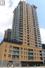 Building Photo - 108 Garment St