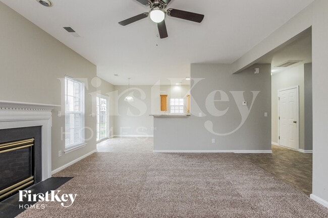 Foto del edificio - 109 Barrington Dr