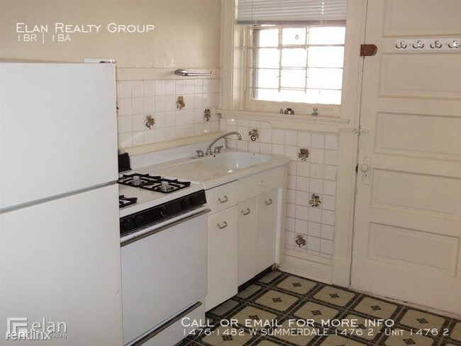 Foto del edificio - 1476-1482 W SUMMERDALE 1476 2
