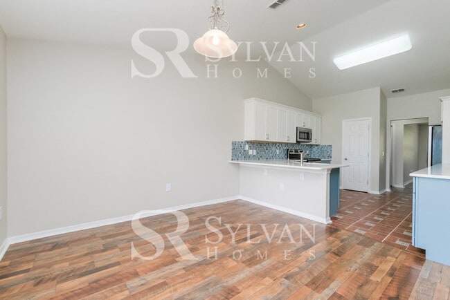 Building Photo - The Lifestyle You Deserve.