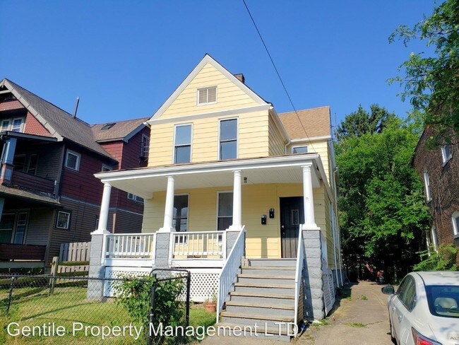 Building Photo - 2054 W 98th St