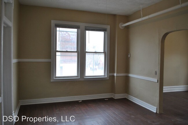 Building Photo - 1 br, 1 bath  - 2134 W. 18th St.