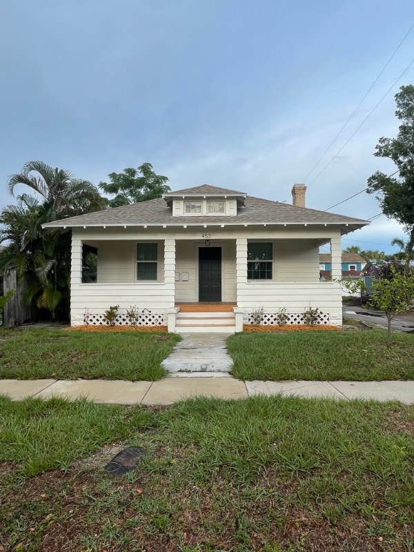 Foto principal - 453 24th St N