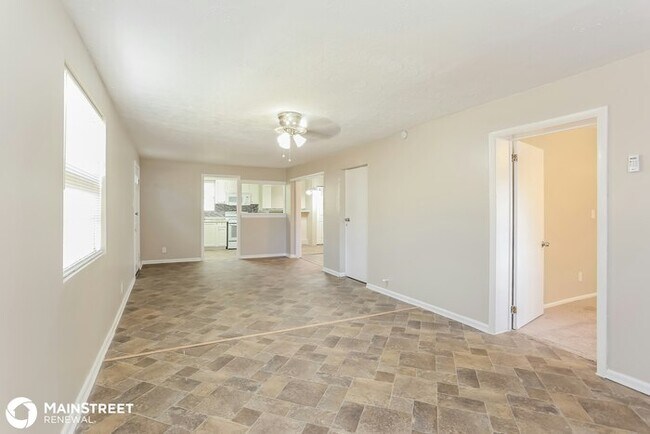 Foto del edificio - 4653 HALDIS AVE, JACKSONVILLE, FL 32208