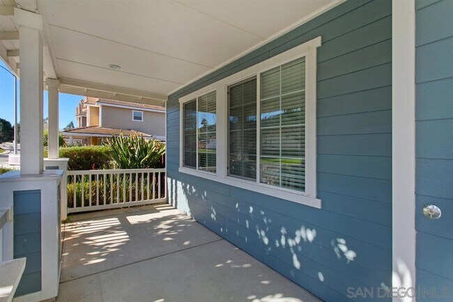 Building Photo - 213 Vineyard Ct