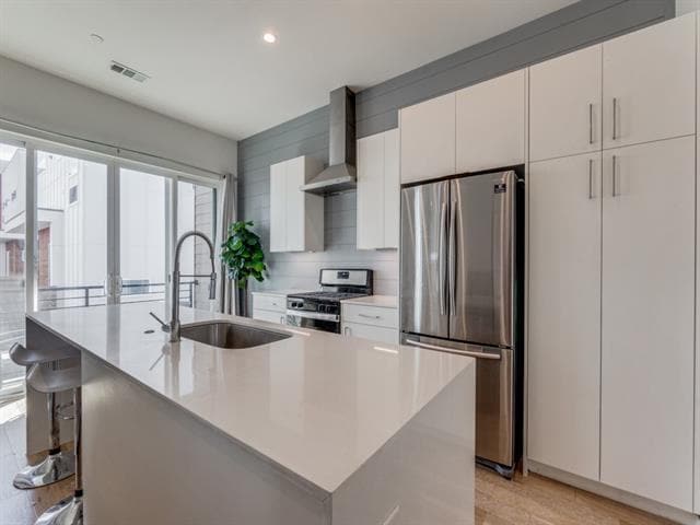 Building Photo - 1514 N Washington Ave