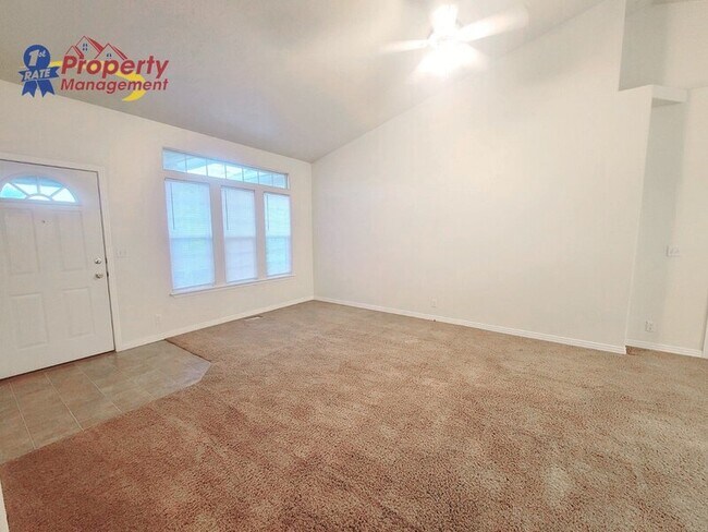 Building Photo - 14548 W White Hawk Ct