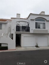 Building Photo - 28234 Via Fierro
