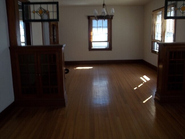 Foto del edificio - 416 E Kentucky Ave