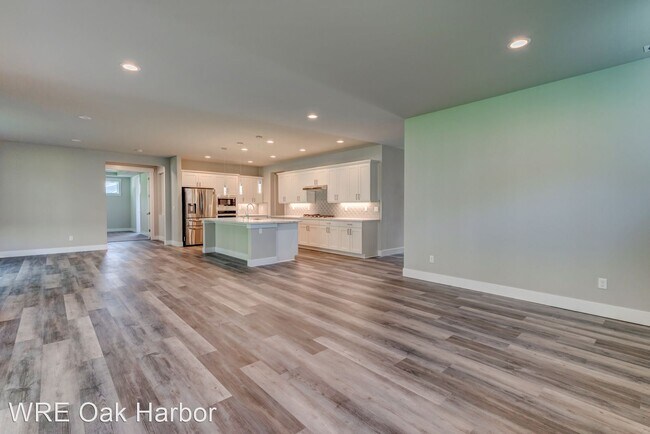 Building Photo - 3 br, 2.5 bath House - 1162 Seawall Ln