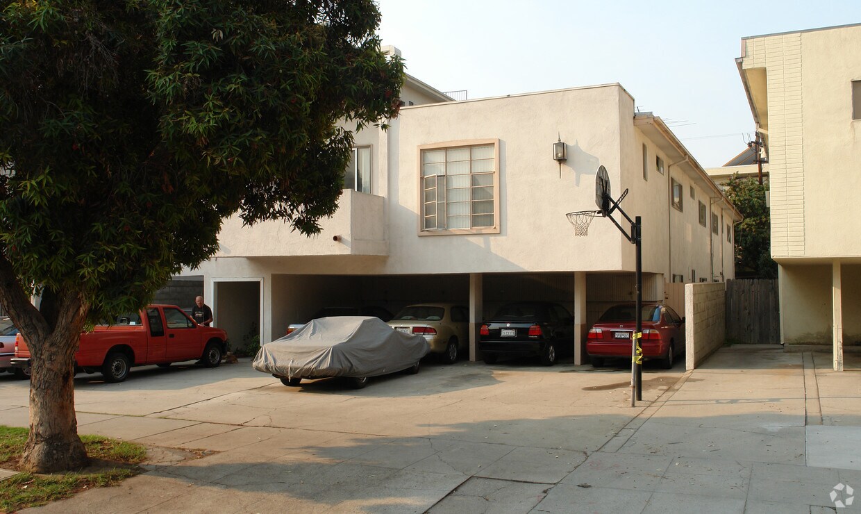 Foto principal - 1907 Malcolm Ave