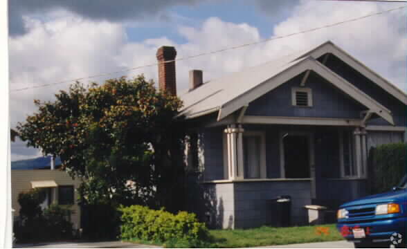 Foto del edificio - 521 Miller Ave