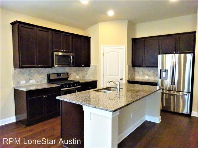 Foto del edificio - 3 br, 2 bath House - 815 Expedition Way