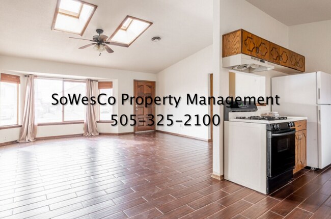 Foto del edificio - Three Bedroom Home in Central Farmington