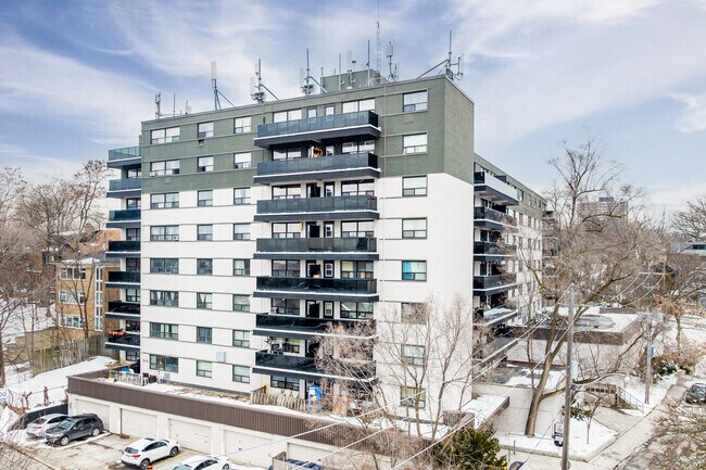 Photo du bâtiment - 2 Regal Road