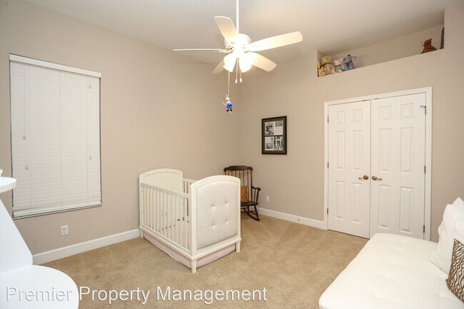 Building Photo - 3 br, 4 bath House - 8211 Potomac Lane