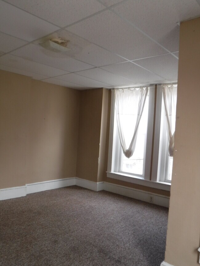 Dormitorio 1 - 1524 Faraon St