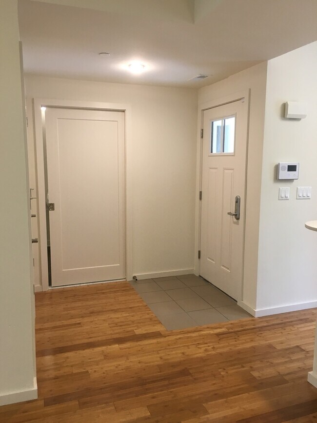 Foto del edificio - Van Wagner Place