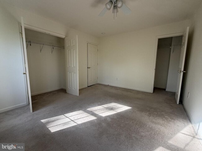 Building Photo - 8538 Anderson Ave