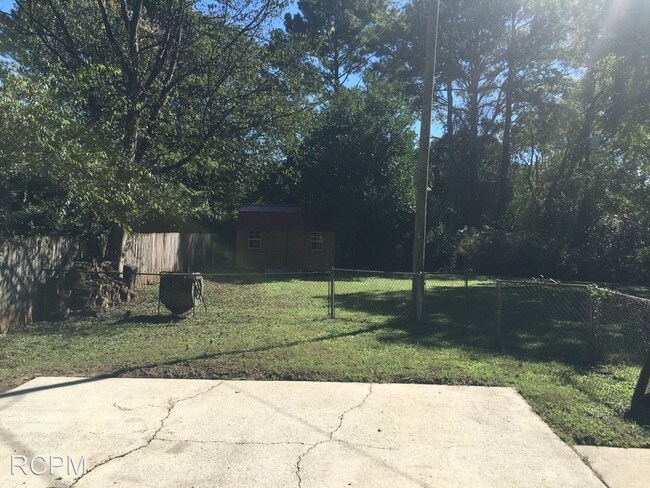 Foto del edificio - 3 br, 2.5 bath House - 7310 Chadwell Rd.