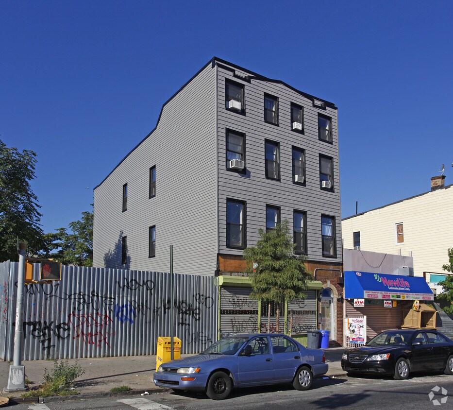 Primary Photo - 26 Wilson Ave