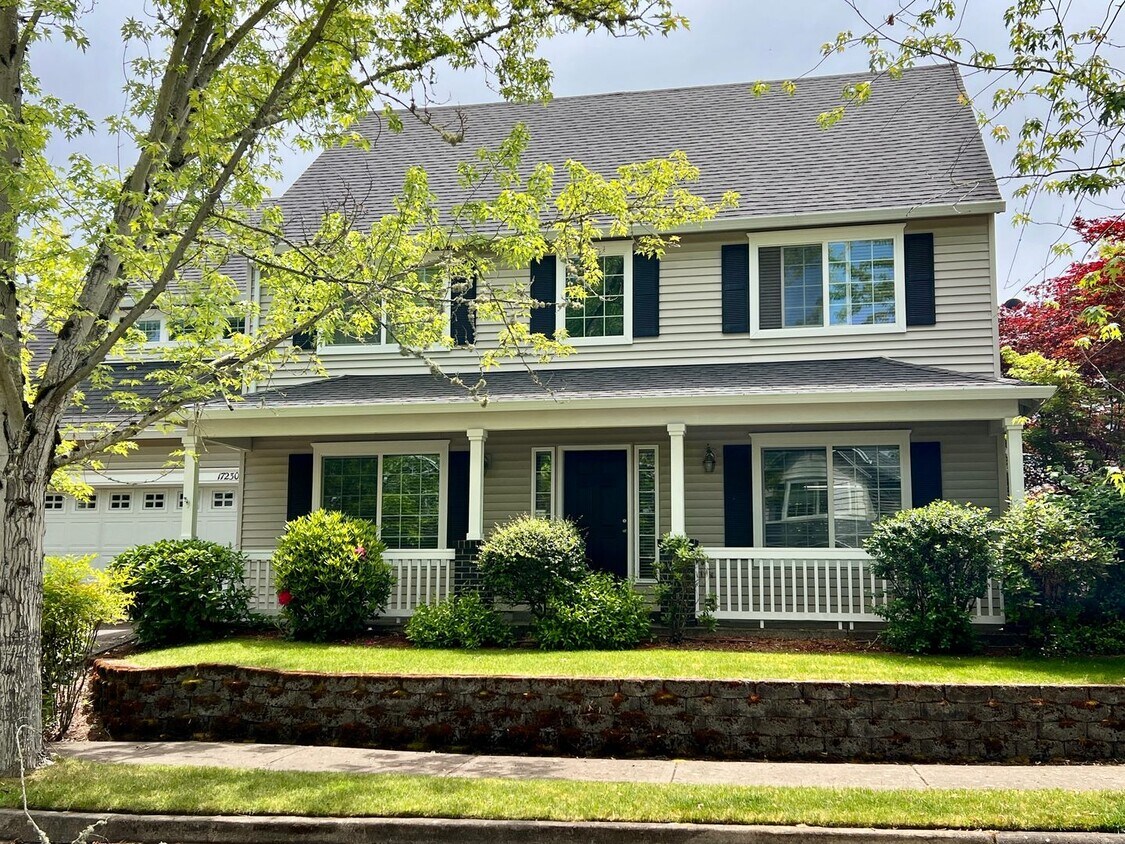 Building Photo - Charming 4 BD* 2.5 BA* Single Family Home ...