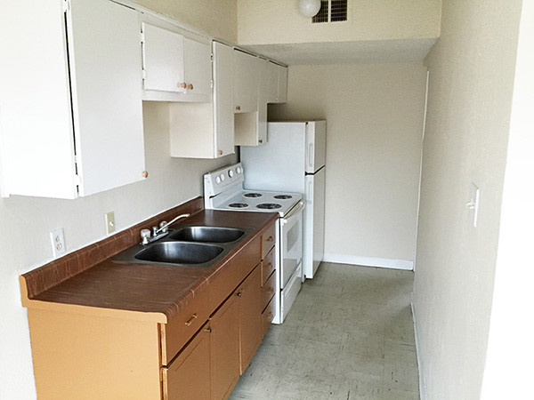Foto del edificio - 1135 Whitaker Dr