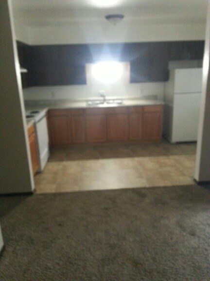 Building Photo - 502 Christiana Ave