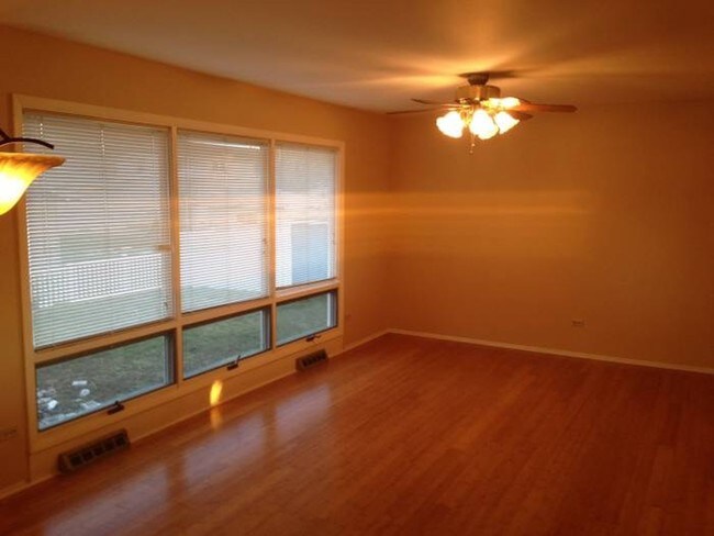 Foto del edificio - 9555 Fran-lin Pkwy
