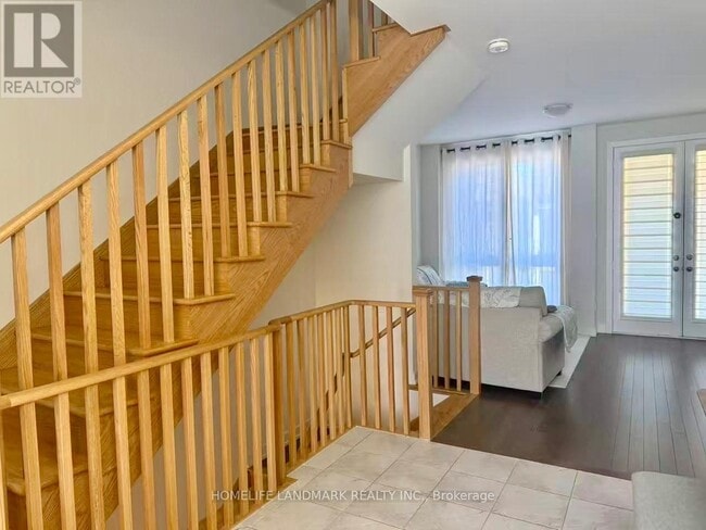 Building Photo - 85 Stauffer Cres