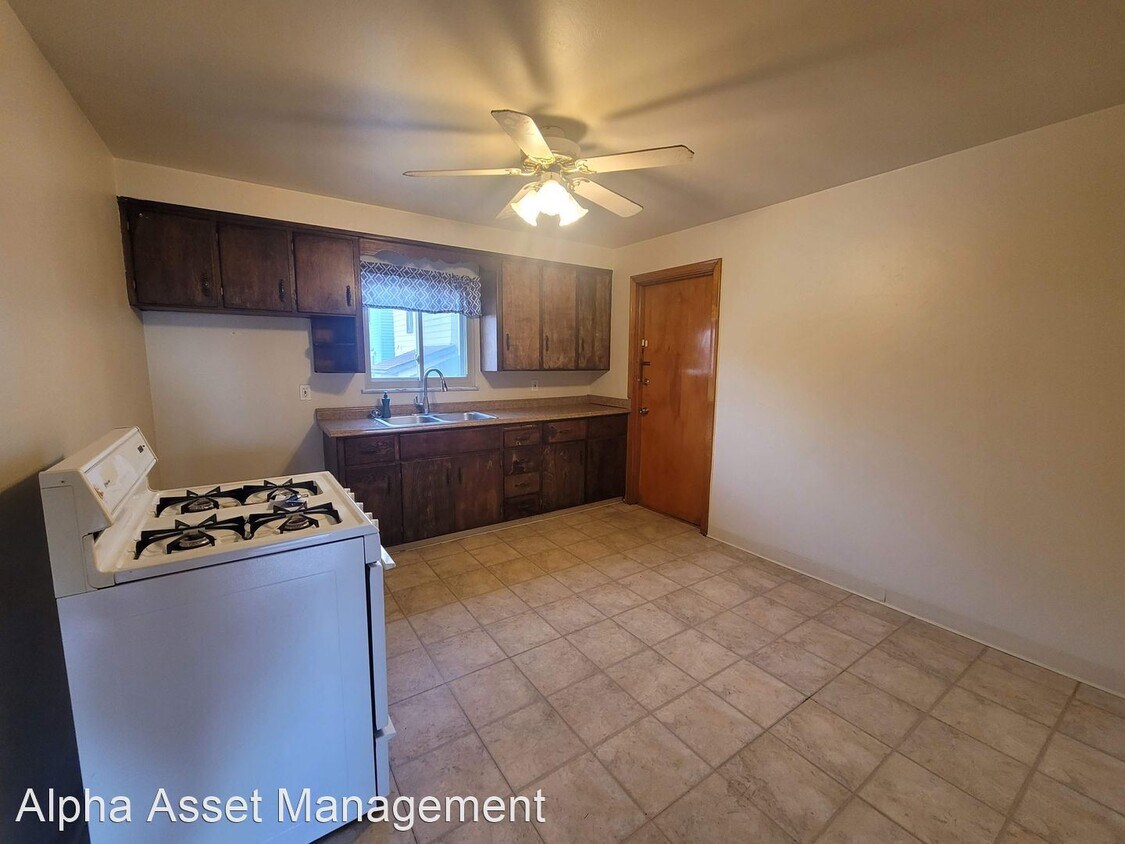 1615 Sumac St, McKeesport, PA 15132 House Rental in McKeesport, PA