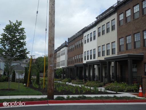 Building Photo - 75 Southgate Ave