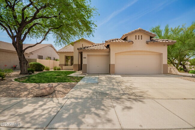 Building Photo - 7701 E Buteo Dr